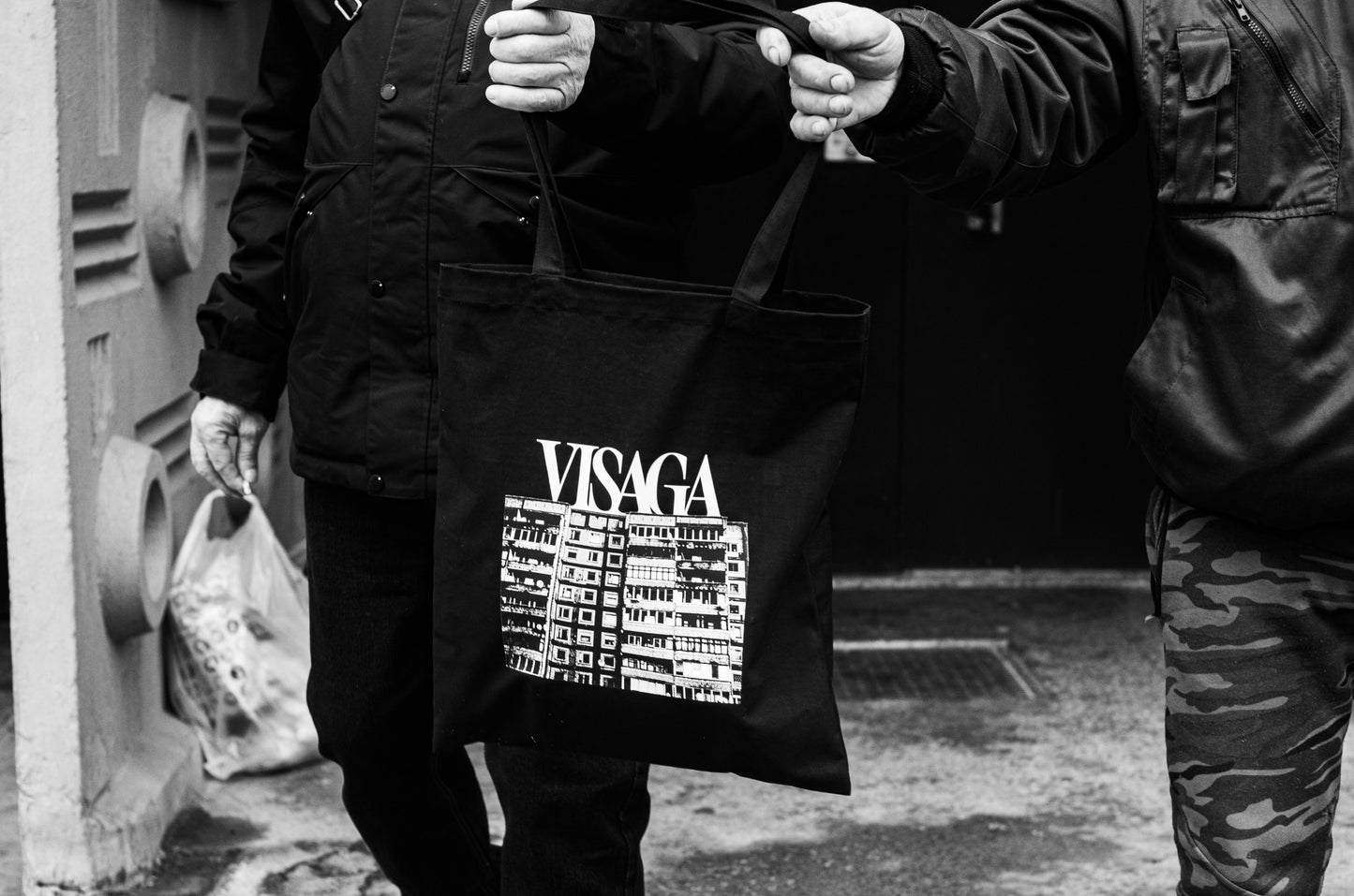 „Visaga Block“ drobinis krepšy