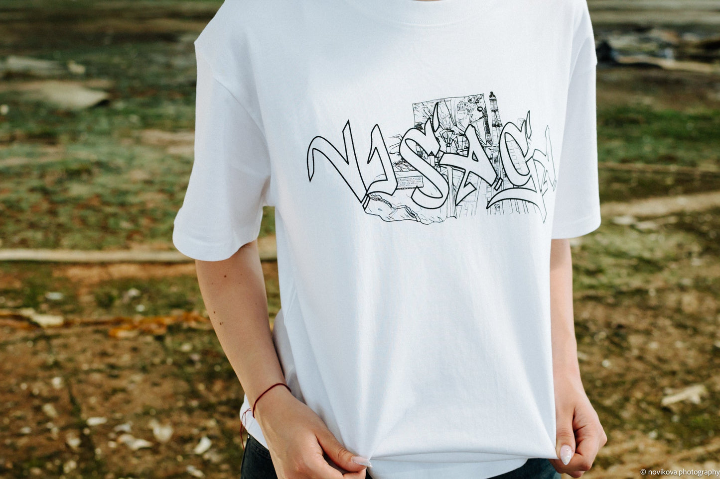 Visaga White T-Shirt